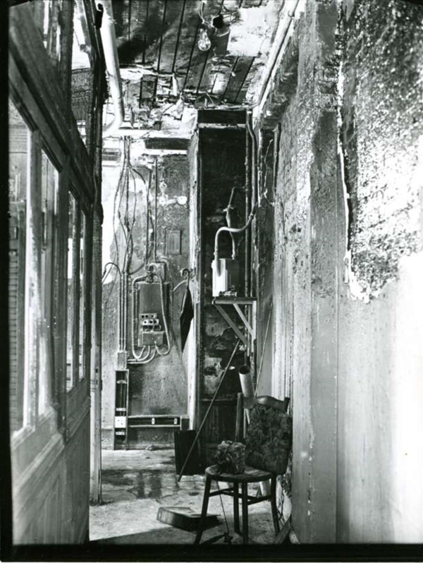 Motiv: Ildebrand (set indefra) i Politikens hus på Rådhuspladsen den 19-04-1935